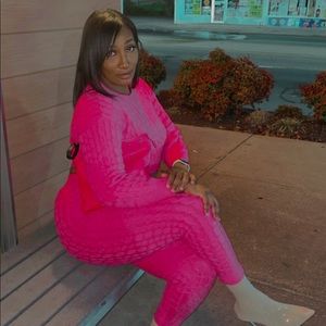 Meet your Posher, Bella